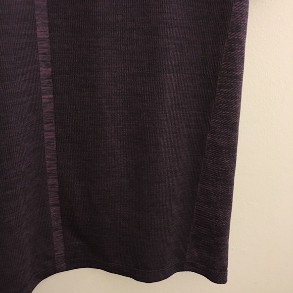 Sold Dri-fit Nike running shirt Sold - Picture 4 of 5